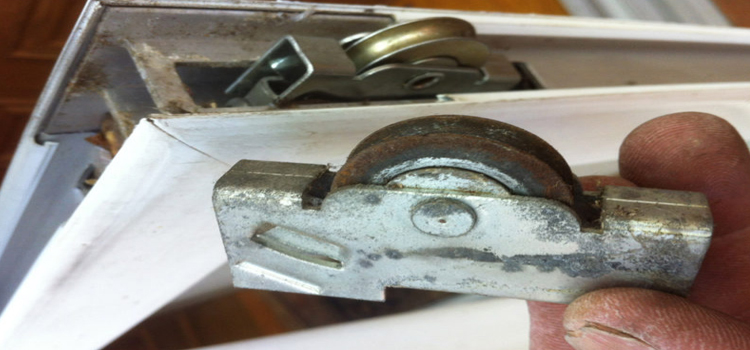 screen door roller repair in Dublin